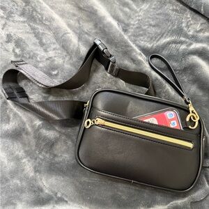 Black Save the Girls Traveler’s Treasure Bag